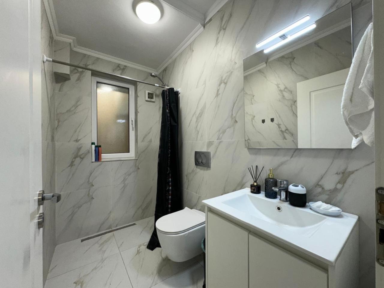 Center Luxury Rooms Tirana Zewnętrze zdjęcie