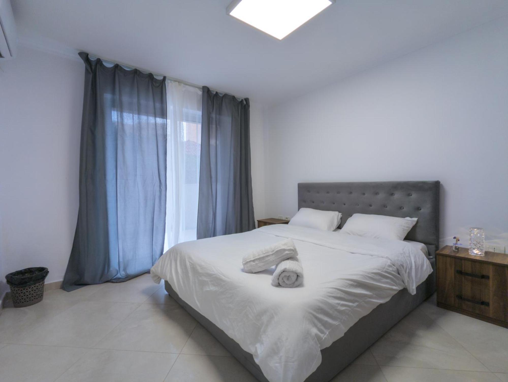 Center Luxury Rooms Tirana Zewnętrze zdjęcie
